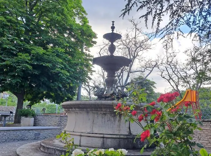 Emily's House * San Buono