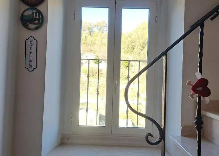 Emily's House * San Buono